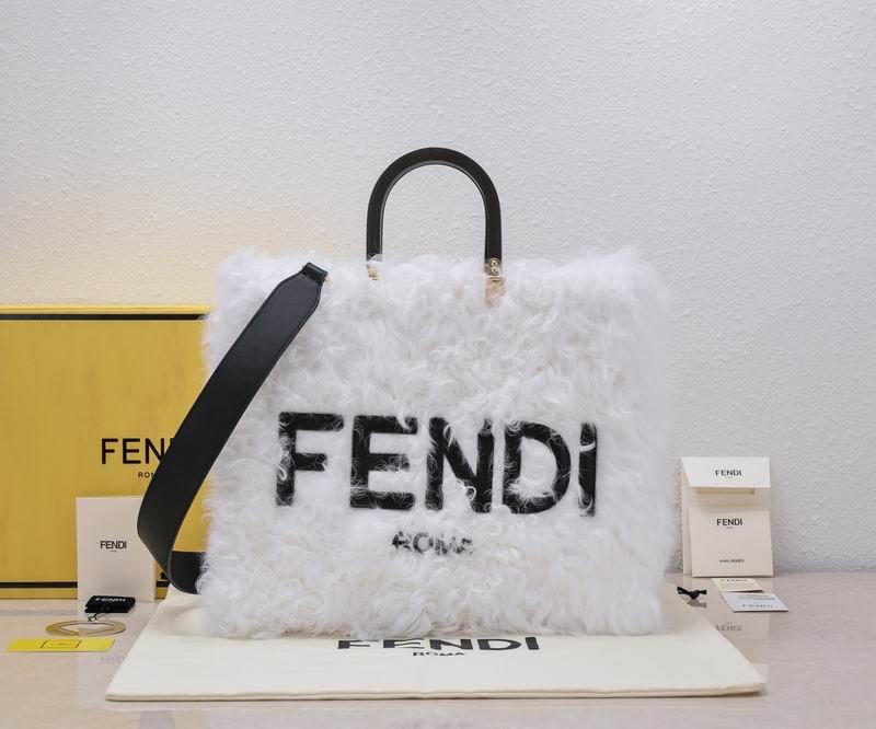 Fendi Handbags 272